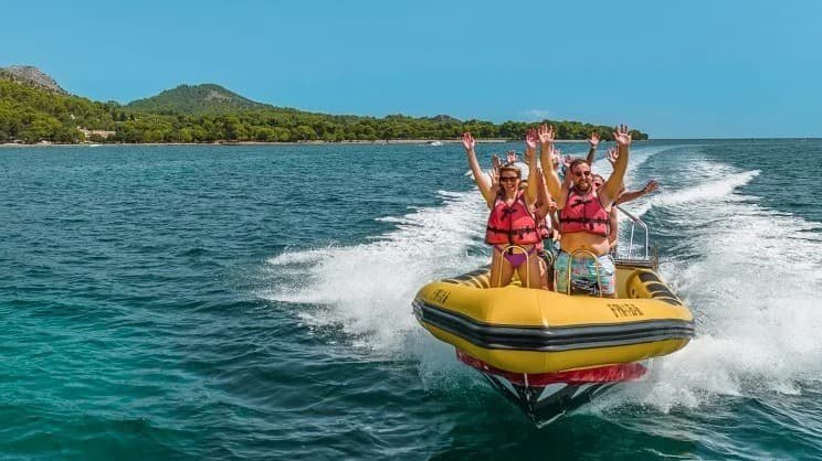 boat hire alcudia